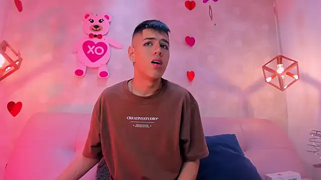 Angel Khouri online show from February 2025 03:34:02 AM