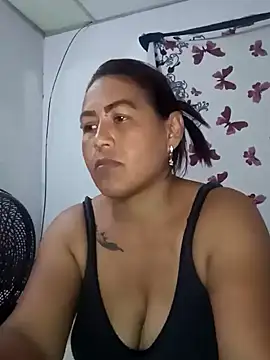 Snapshot of Abigail_BigTits chatting on March 2025 01:34:02 AM Abigail BigTits online show from March 2025 01:34:02 AM