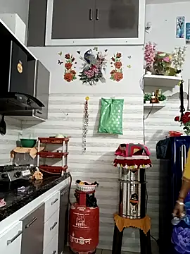 Snapshot of Best-Couple chatting on March 2026 03:34:01 AM Best-Couple online show from March 2026 03:34:01 AM