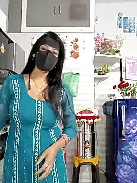 Snapshot of Best-Couple chatting on April 2026 03:01:02 AM Best-Couple online show from April 2026 03:01:02 AM