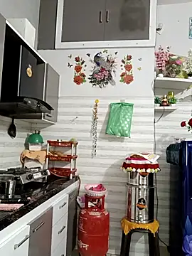 Snapshot of Best-Couple chatting on April 2026 03:01:01 AM Best-Couple online show from April 2026 03:01:01 AM