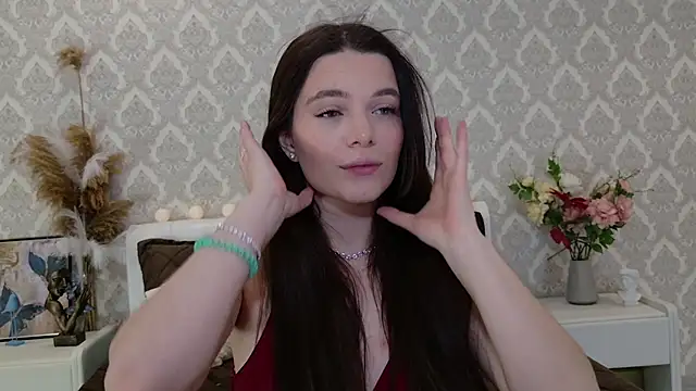 Nellie Medina online show from February 2025 10:30:01 PM