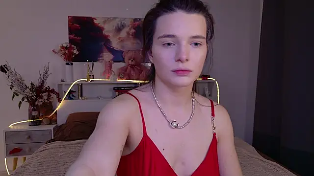 Nellie Medina online show from March 2026 03:51:01 PM