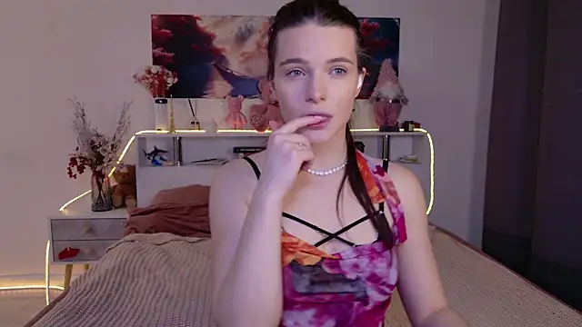 Snapshot of Nellie_Medina chatting on March 2026 05:07:01 PM Nellie Medina online show from March 2026 05:07:01 PM