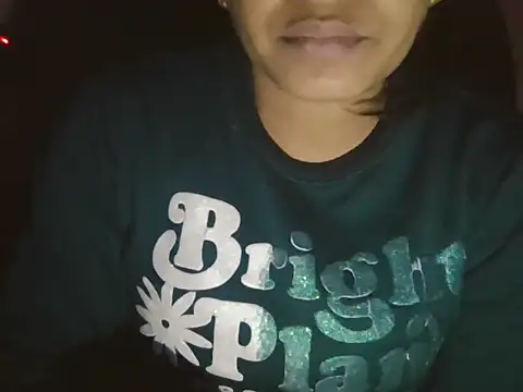 Snapshot of Hot-shanvi chatting on November 2025 04:06:01 PM Hot-shanvi online show from November 2025 04:06:01 PM