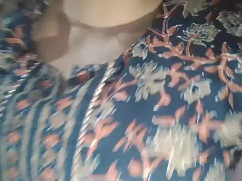 Snapshot of Hot-shanvi chatting on November 2025 07:52:01 AM Hot-shanvi online show from November 2025 07:52:01 AM