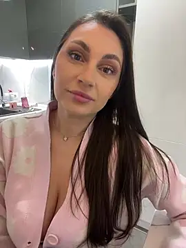 claraxjoyy online show from January 2025 04:44:01 AM