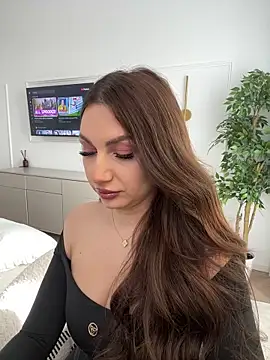 Snapshot of claraxjoyy chatting on April 2026 05:43:02 AM claraxjoyy online show from April 2026 05:43:02 AM