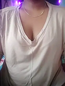 Snapshot of muskan-Sharma chatting on October 2025 05:04:02 AM muskan-Sharma online show from October 2025 05:04:02 AM