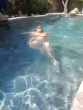 Snapshot of lasMasDulce chatting on April 2026 08:39:02 PM lasMasDulce online show from April 2026 08:39:02 PM