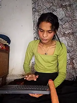 Snapshot of Enna_Zarza_ chatting on October 2025 06:28:01 AM Enna Zarza online show from October 2025 06:28:01 AM