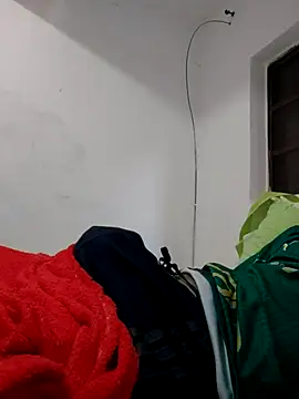 fredfgr online show from April 2026 08:33:01 PM