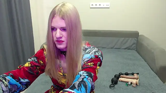 blaire  18 online show from February 2025 06:36:02 AM