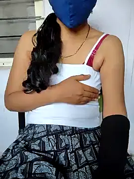 Snapshot of lovelygirl4567 chatting on February 2025 09:08:02 AM lovelygirl4567 online show from February 2025 09:08:02 AM