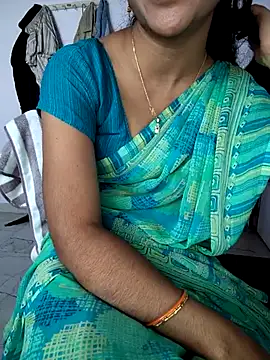 Snapshot of lovelygirl4567 chatting on December 2025 06:32:01 AM lovelygirl4567 online show from December 2025 06:32:01 AM