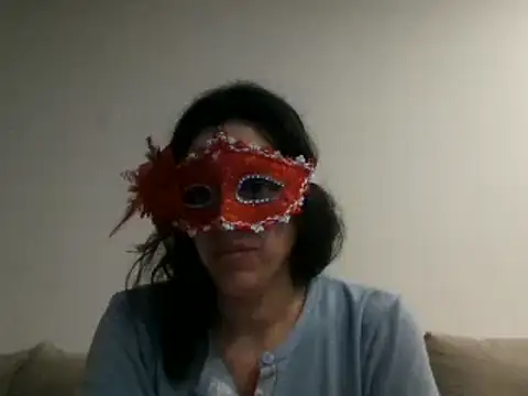 couple-tuga online show from February 2025 09:58:01 PM