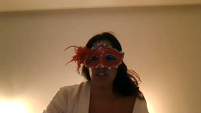couple-tuga online show from July 2026 10:01:02 PM