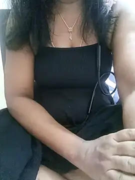 Snapshot of Tamil_Vishalini chatting on February 2026 03:40:02 AM Tamil Vishalini online show from February 2026 03:40:02 AM