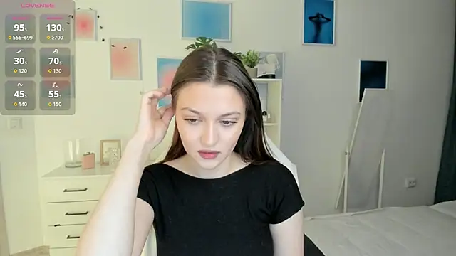 MiaVixxen online show from October 2025 03:24:02 PM