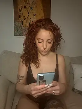 Snapshot of LollyJek_ chatting on January 2026 06:00:02 PM LollyJek online show from January 2026 06:00:02 PM