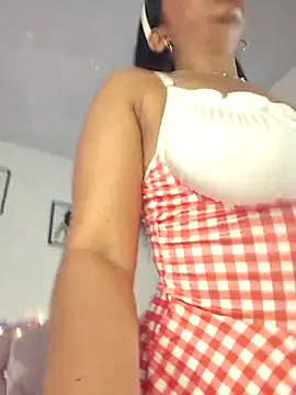 Snapshot of PaulaOrtiz_1 chatting on March 2026 10:32:02 AM PaulaOrtiz 1 online show from March 2026 10:32:02 AM