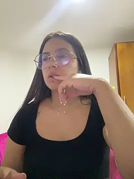 Snapshot of Gretta_Hot chatting on February 2025 11:12:01 PM Gretta Hot online show from February 2025 11:12:01 PM