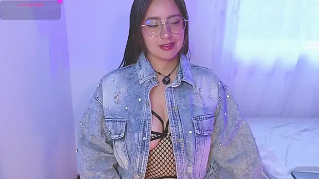 Snapshot of Gretta_Hot chatting on March 2026 08:23:01 PM Gretta Hot online show from March 2026 08:23:01 PM