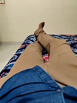 Snapshot of rashnak chatting on April 2026 01:25:02 PM rashnak online show from April 2026 01:25:02 PM