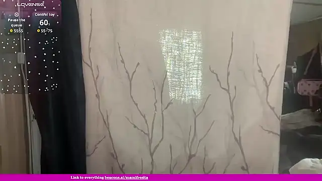 mamifresita online show from April 2026 05:51:01 PM