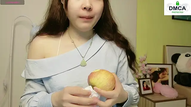 Chenjing0 online show from March 2025 10:35:01 AM