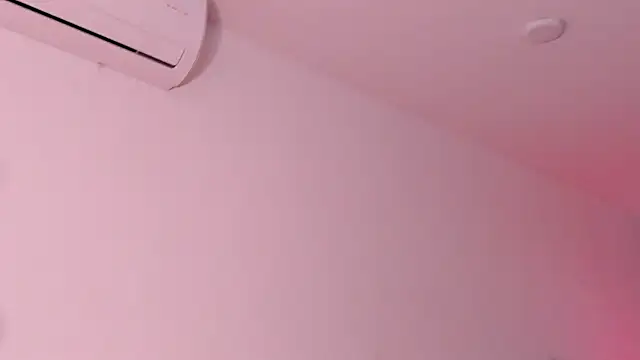 LiaCathaleya online show from September 2025 03:03:01 PM