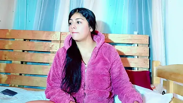 lana reverse online show from January 2025 04:27:01 PM