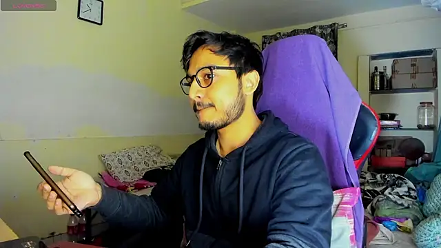 Snapshot of fuckkboy101 chatting on January 2025 05:00:02 PM fuckkboy101 online show from January 2025 05:00:02 PM