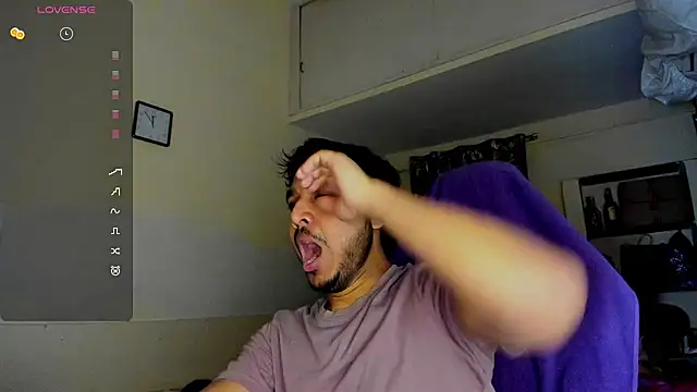 Snapshot of fuckkboy101 chatting on March 2025 06:12:02 PM fuckkboy101 online show from March 2025 06:12:02 PM