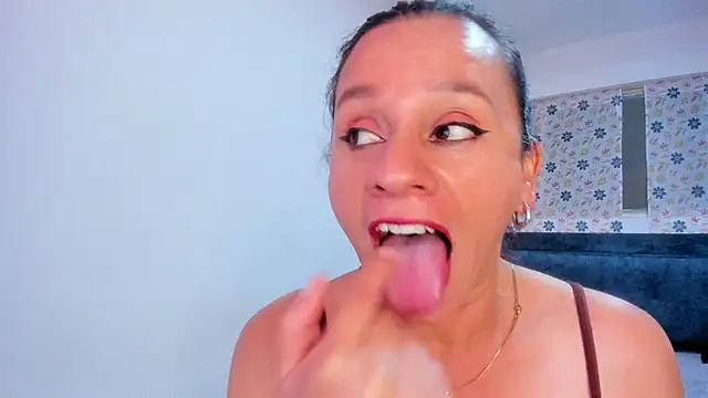 Snapshot of sofi_saliva2511 chatting on March 2026 08:31:01 PM sofi saliva2511 online show from March 2026 08:31:01 PM