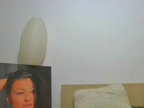 Snapshot of TheTopSecret chatting on February 2025 09:38:02 PM TheTopSecret online show from February 2025 09:38:02 PM