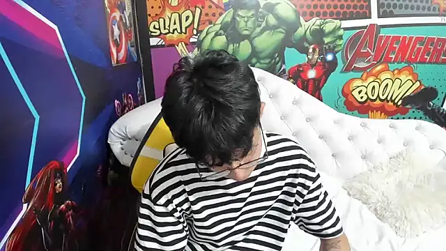 jisuscat online show from January 2025 09:55:02 PM