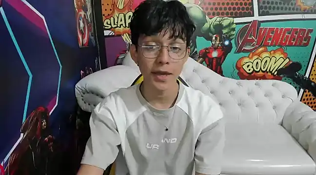 jisuscat online show from February 2025 07:04:01 PM