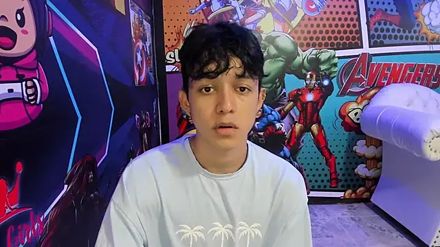 jisuscat online show from March 2025 06:59:02 PM