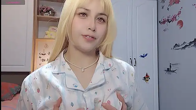 Lucky-xiuxiu online show from February 2025 04:13:02 PM