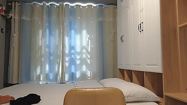 Lucky-xiuxiu online show from March 2025 03:13:02 AM