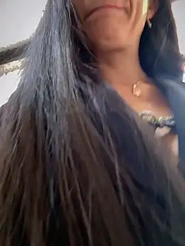 Snapshot of BELLA--26 chatting on October 2025 03:11:02 PM BELLA--26 online show from October 2025 03:11:02 PM