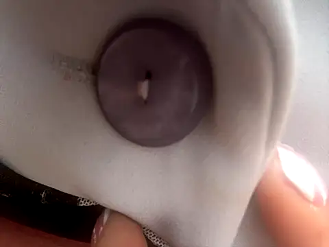 Snapshot of BELLA--26 chatting on October 2025 01:48:02 PM BELLA--26 online show from October 2025 01:48:02 PM