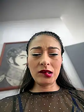 Snapshot of BELLA--26 chatting on November 2025 01:26:02 PM BELLA--26 online show from November 2025 01:26:02 PM