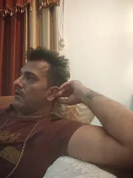 MAGNETICDADDY8 online show from October 2025 06:06:02 PM