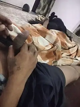 MAGNETICDADDY8 online show from October 2025 09:49:01 PM