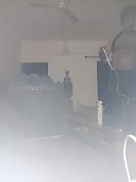 MAGNETICDADDY8 online show from October 2025 04:52:01 PM