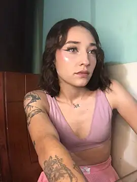 NickiYoung online show from January 2025 05:48:02 AM