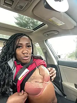 Snapshot of Yoshibaby2670 chatting on January 2025 06:36:02 PM Yoshibaby2670 online show from January 2025 06:36:02 PM