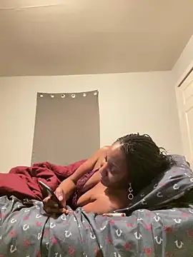 Snapshot of Yoshibaby2670 chatting on February 2025 04:46:02 AM Yoshibaby2670 online show from February 2025 04:46:02 AM